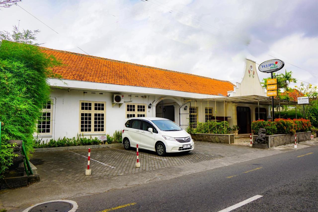 Hotel Tulips Yogyakarta